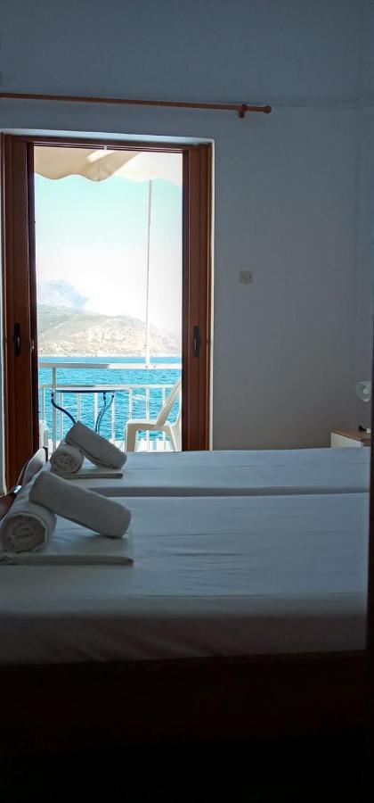 Hotel Faros à Agios Nikolaos  Extérieur photo